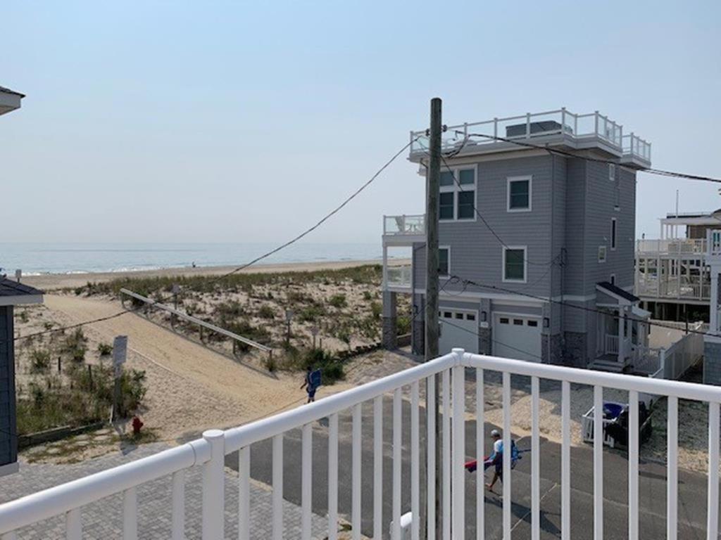 Crown Jewel 17025 Villa Brant Beach Bagian luar foto
